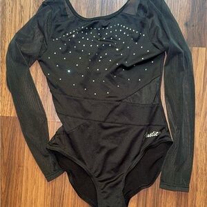 Justice tumbling/dance